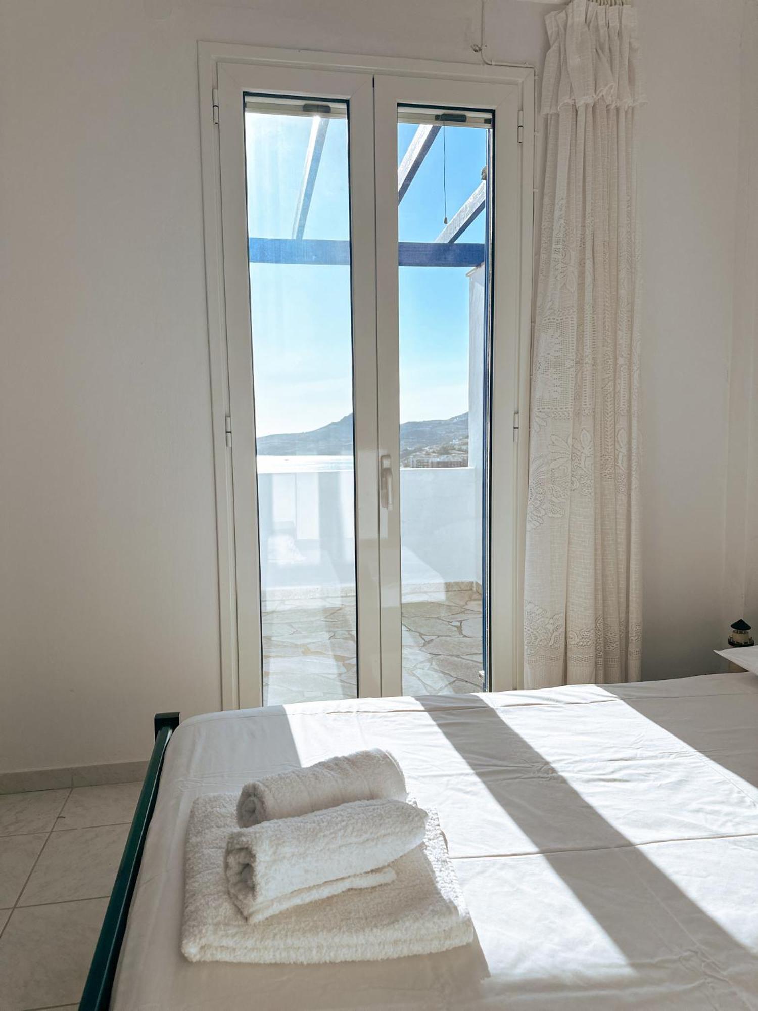 Villa Blue Orison House Tinos For 5 Persons With Seaview à Perastra Extérieur photo